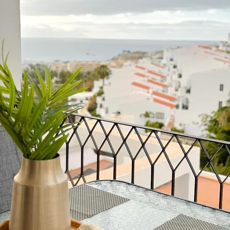 Apartment Hipnautic Vibes 1br Apt W-poolocean View Near Aqualand, Wifi, Netflix, Free Parking, 2 Pools Access Costa Adeje (Tenerife)